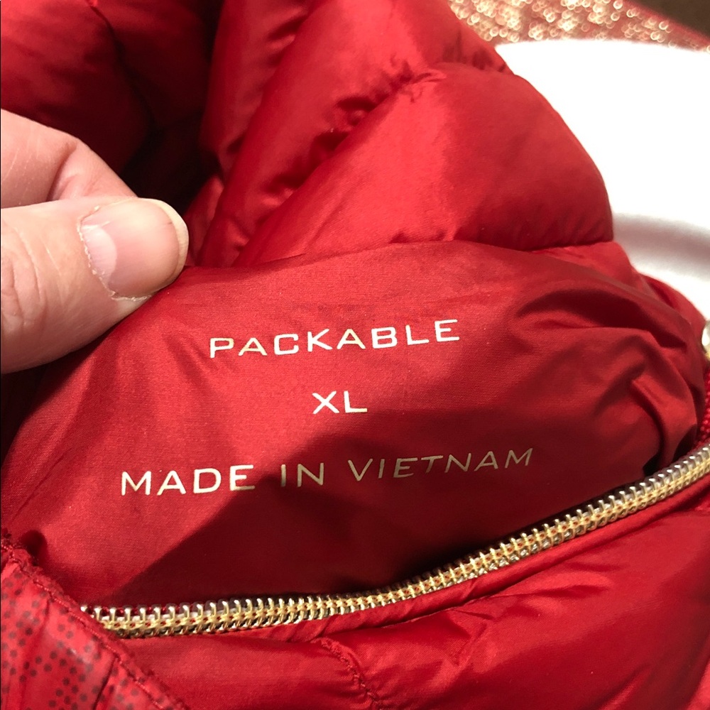 Michael Kors Red lightweight packable Hooded Puff… - image 7
